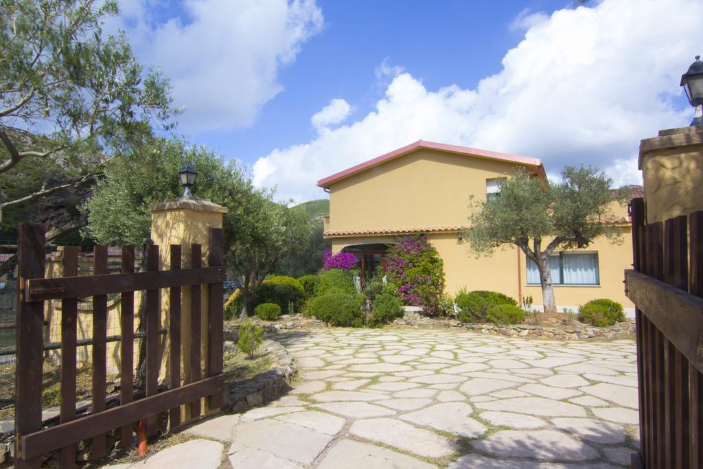 Agriturismo Sa Rocca إيغليزياس المظهر الخارجي الصورة